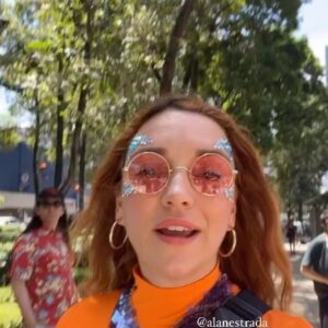 Regina Blandón Instagram - Beio beio beio fin de semana com personas chidas chidas chidas. Que viva el amor en todas sus formas, shingao (en la diapositiva 9 el señor me juzgó pero quemeimporta).