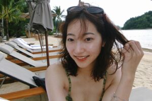 Rena Takeda Instagram - 誕生日迎えましてですね🌻

27歳になりまして。
27は好きな数字なので。
いい年になると思います✴︎
歳を重ねるの楽しいです＾＾

いつもマイペースに過ごしている
私ですが、変わらず応援してくれる
優しい皆様が大好きです🪷