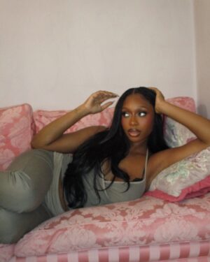Renée Downer Instagram - Miss Julian Downerrrrrr