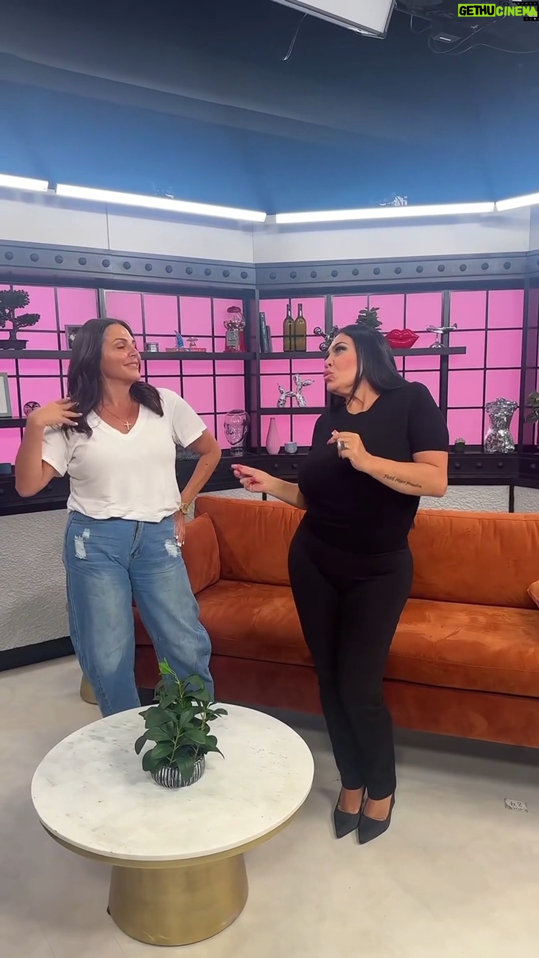 Renee Graziano - 1.2K Likes - You see how @reneegraziano and @jenngraziano come to work? Very demure 🖤