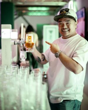 Reuben Kang Instagram - Tapped my own beer at @CarlsbergMY Real Spicy Real Smooth event that's happening from the 18th Aug to 2nd Sept @ Jio Space PJ. Enjoy an array of local spicy food #BestWithCarlsberg Smooth Draught. Lots of activities happening as well - tap your own beer at the bar, DJ performances, AR Filter Game, Merchandise Corner and a cocktail workshop.

Just head over to @CarlsbergMY’s page to RSVP via their link-in-bio!

For 21  years old & non-Muslims only. If you drink, do not drive.

#CarlsbergSmooth #RealSpicyRealSmooth #CarlsbergMY #CelebrateResponsibly