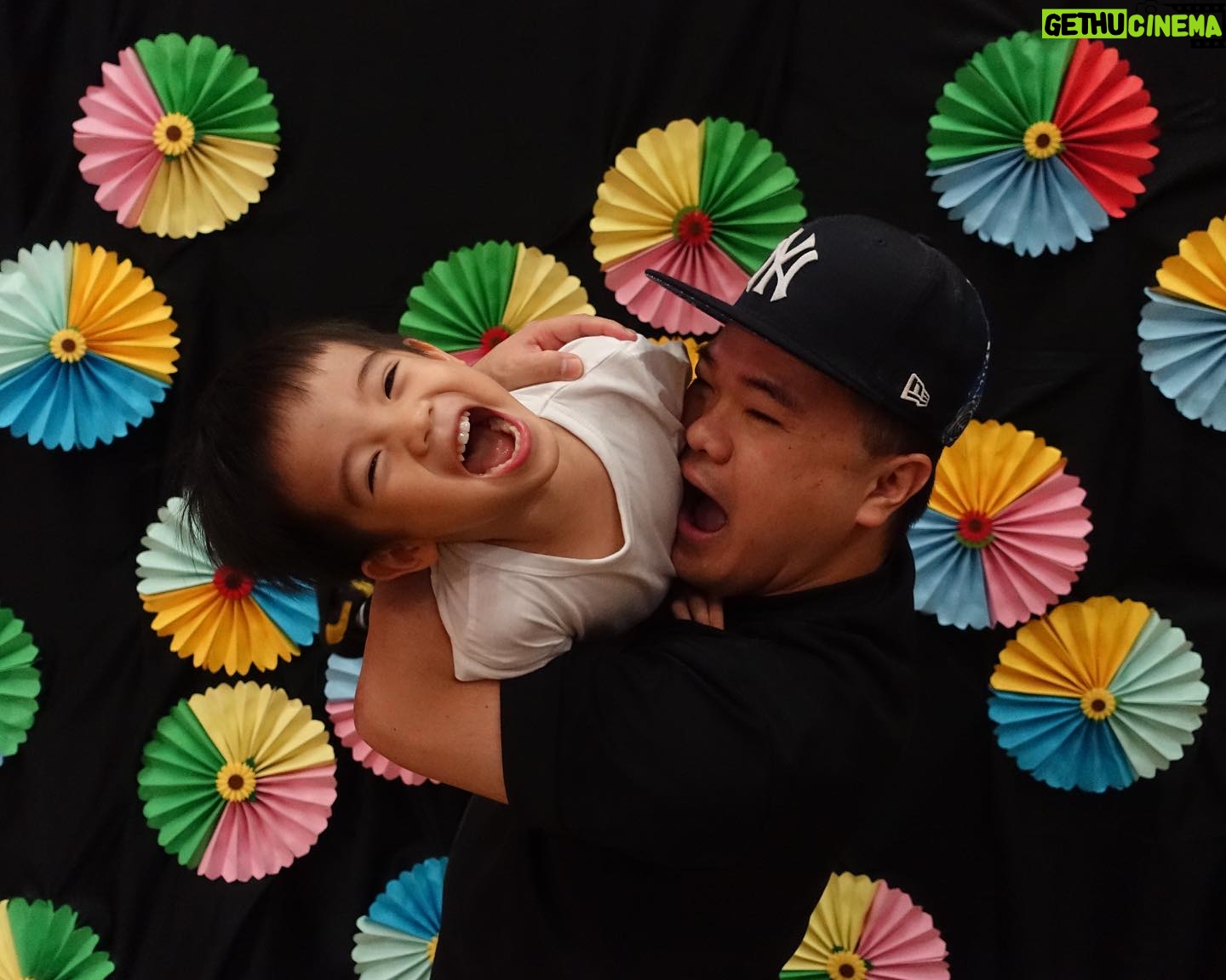 Reuben Kang - 3 Likes - Proud mama dada moment. Jordy had his very first production in school and we love how he enjoyed himself so much on the stage.