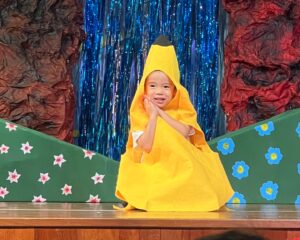 Reuben Kang Instagram - Proud mama dada moment. Jordy had his very first production in school and we love how he enjoyed himself so much on the stage.
