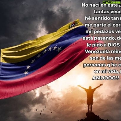 Reykon - 57.5K Likes - No nací en su país, pero tantas veces lo
hé sentido tan mío que me parte el corazón en mil pedazos ver lo que está pasando, desde acá le pido a DIOS que en Venezuela reine la paz, son de las mejores personas q he conocido en mi vida, LOS AMOOOO!! 💔😭