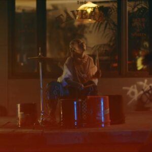 RiRia Instagram - #PhotoDump drums edition🥁 
17歳でフルートを封印すると決めたときに独学で始めたドラム。ハリウッドでこんなにも活用する時が来るとは思っても見なかった！🪘

-Featuring-
@idinamenzel /Dream Girl (remixed by @NileRodgers)
 promo music video for @cinderellamovieofficial on @amazonprimevideo 
Shot at @popsicle.la otherwise known as the Bat Cave from Batman films🙀
イディナ・メンゼルさんはアナ雪「レリゴー」のあのお方です！今回Amazon primeオリジナル映画「シンデレラ」で継母役も務められています。撮影時も圧巻のパフォーマンスでした！

@jagermeisterusa #SaveTheNight TV commercial with @postmalone directed by @haryheinz 
ポスト・マローンとイエーガーマイスターがタッグを組んで、コロナ禍で苦しむアーティストやライブ会場を支援する企画のTVコマーシャルにもストリートドラマーとして参加しました！

#idinamenzel #idinamenzeledit #cinderella #cinderellamovie #camilacabello #Milliontoone #dreamgirlremix #batcave #darknight #batman #popsiclestudios #ririaofficial #jagermeister #postmalone #zacharyheinzerling
