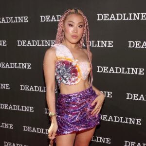 RiRia Instagram - Not now, I’m on @deadline 📝
#DEADLINE