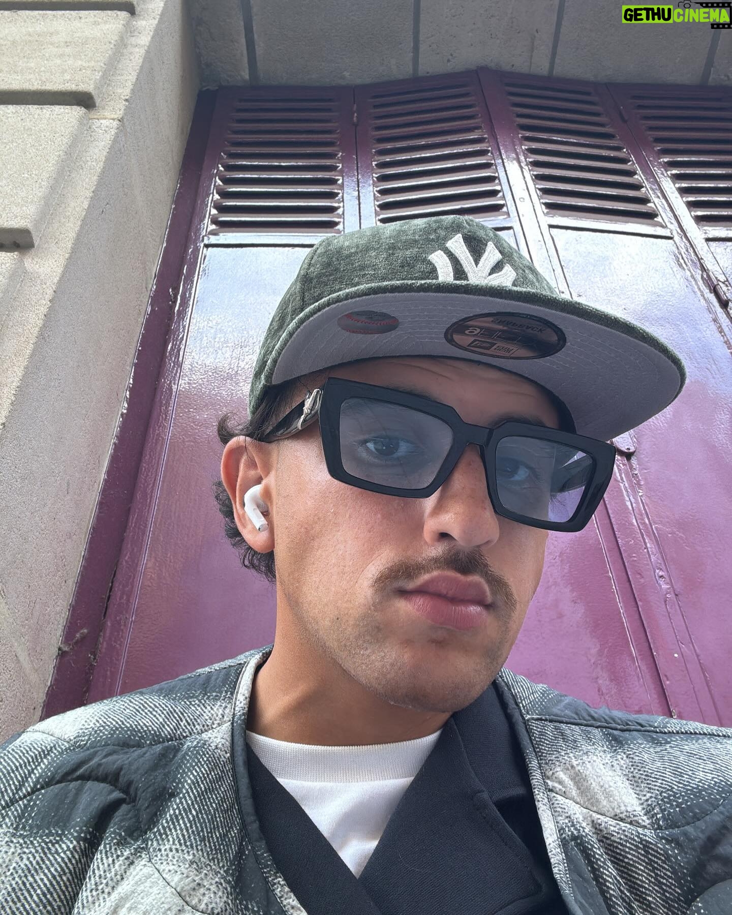 Riadh Belaïche - 3 Likes - 1 merci pour vos messages j’ai 19 ans aujourd’hui ça passe trop vite ..😭
