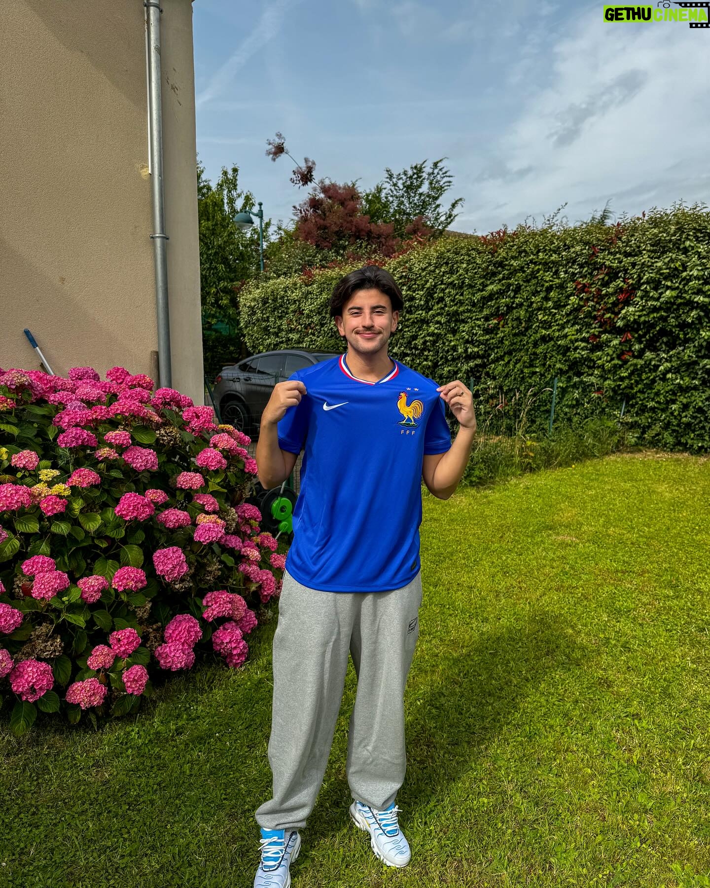 Riadh Belaïche - 3 Likes - On est chez nous 🇫🇷