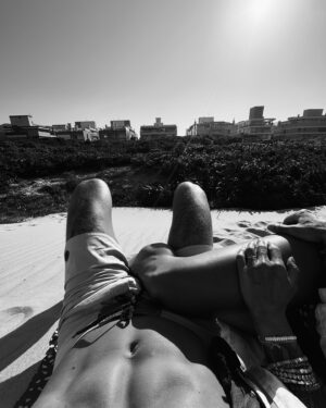 Ricardo Barbato Instagram - Aleatórias ✌🏼 valeu Deus ❤️✨agradeço por tanto 🙏🏽

Um olhar mais meu em meio ao trivial da ilha 🏝️ 

A última tá surreal 🤫

#live #life #grateful #nature #love #beach #paradise
