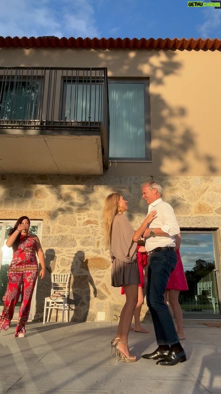 Ricardo Carriço - 1.4K Likes - Golden hour ❤️❤️
.
.
.
@brunaa.cabral
@filipa_soares
@santiago.lagoa
@_sharmajewels_