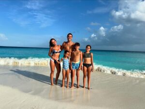 Ricardo Pereira Instagram - Recharging the batteries, especially the battery of love 🩵 

@avanimaldives it’s so good to be here! 🏝️💚🐠

#love #familytrip #maldives #MaldivesParadise
#MaldivesVacation
#VisitMaldives #MaldivesIslands
#MaldivesResort #MaldivesLife
#MaldivesBeach #MaldivesDiary
#MaldivesMagic