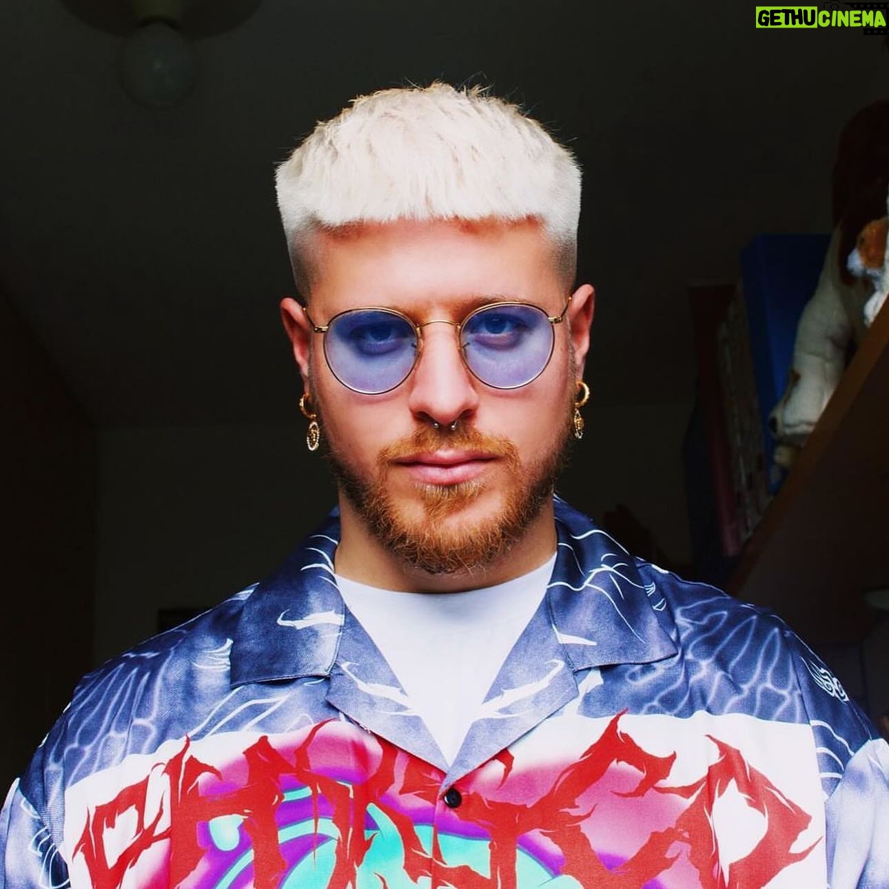 Riccardo Dose - 182.7K Likes - 50 sfumature di Dose, scegli la tua preferita.