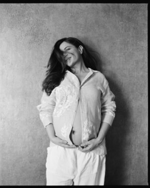 Richa Chadha Instagram - What can a love so pure bring forth into the world, but a beam of light ? Thank you for being my partner on this incredible journey @alifazal9 , through this lifetime and many more, through starlights and galaxies… thank you for getting genius @ridburman to shoot us in our natural habitat🧿@gulati.kanika
May we bring forth a warrior of light, a child of compassion, empathy, healing and above all love. 
Ameen! 🪬 

ॐ पूर्णमदः पूर्णमिदं पूर्णात्पूर्णमुदच्यते। 
पूर्णस्य पूर्णमादाय पूर्णमेवावशिष्यते॥ 

Comments are off, because this is the most private thing I have posted❤️