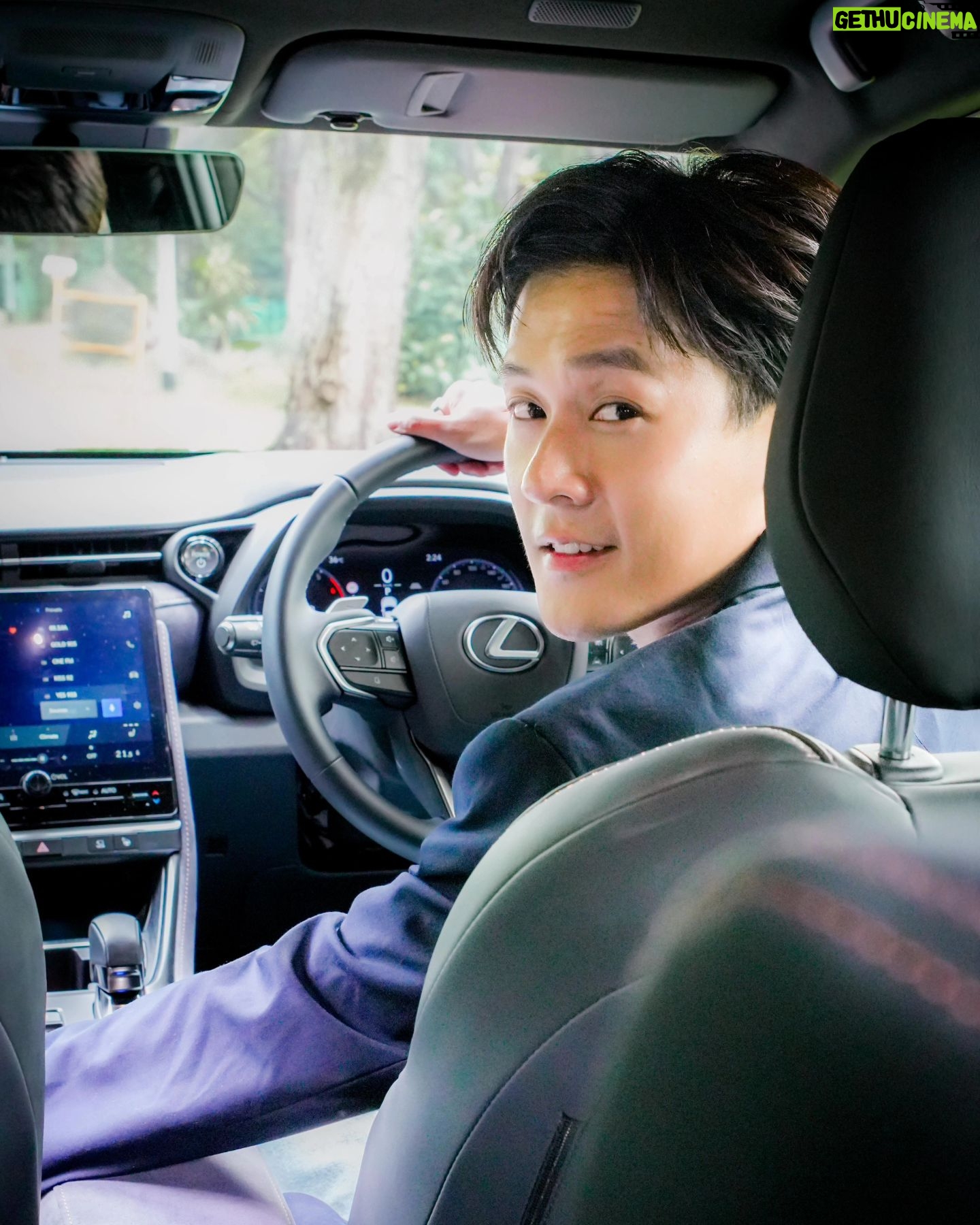 Richie Koh - 2.6K Likes - The New Lexus LBX, the only Self-Charging Full Hybrid, sets you above the rest.
The advanced technology puts everything you need to create a sensational driving experience all within reach, Be ready to escape the ordinary with the all-new LBX.
Be Dynamic, Be Electrified.
#LexusSG #ExperienceAmazing #LexusElectrified