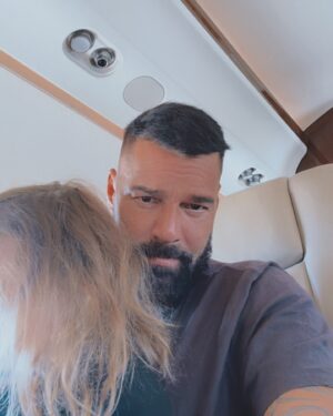 Ricky Martin Instagram - Turkey thank you for everything. Next stop Azerbaijan.