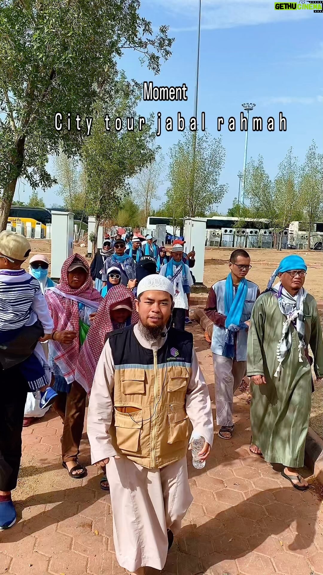 Rico Verald - 48 Likes - Para jamaah @diyafatalharamainofficial di jabal rahmah