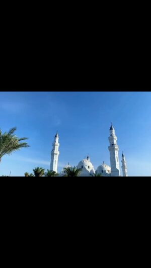 Rico Verald Instagram - Ziarah ke masjid quba jamaah @diyafatalharamainofficial @mutiarasunnahofficial