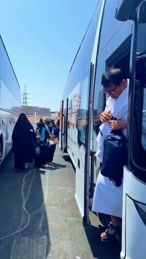 Rico Verald Instagram - Jamaah @diyafatalharamainofficial miqat di zulhulaifah