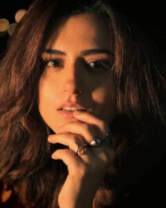 Actress Riddhi Dogra HD Instagram Photos and Wallpapers August 2024