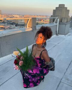 Actress Riele Downs HD Photos and Wallpapers August 2024