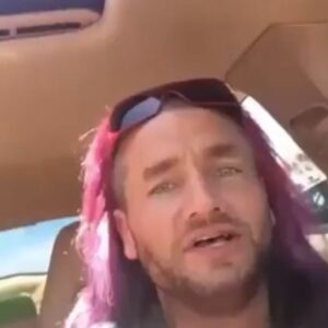 Riff Raff Instagram - SUMMMMERRRTiiiiME 

☀️LiNK☀️iN☀️BiO☀️