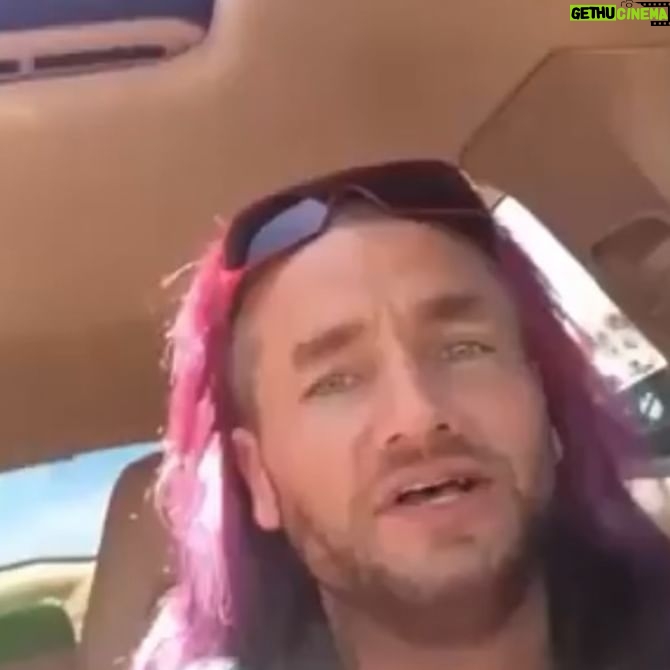 Riff Raff - 33.4K Likes - SUMMMMERRRTiiiiME
☀️LiNK☀️iN☀️BiO☀️