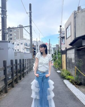 Riho Nakamura Instagram - もう8月か〜🌻