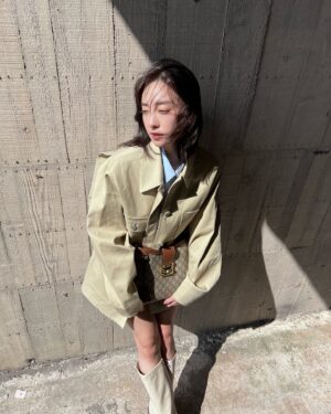 Riko Xi Instagram - 休個假 充個電😗⚡️
（今天的雲是粉紅色的）

@gucci #Gucci