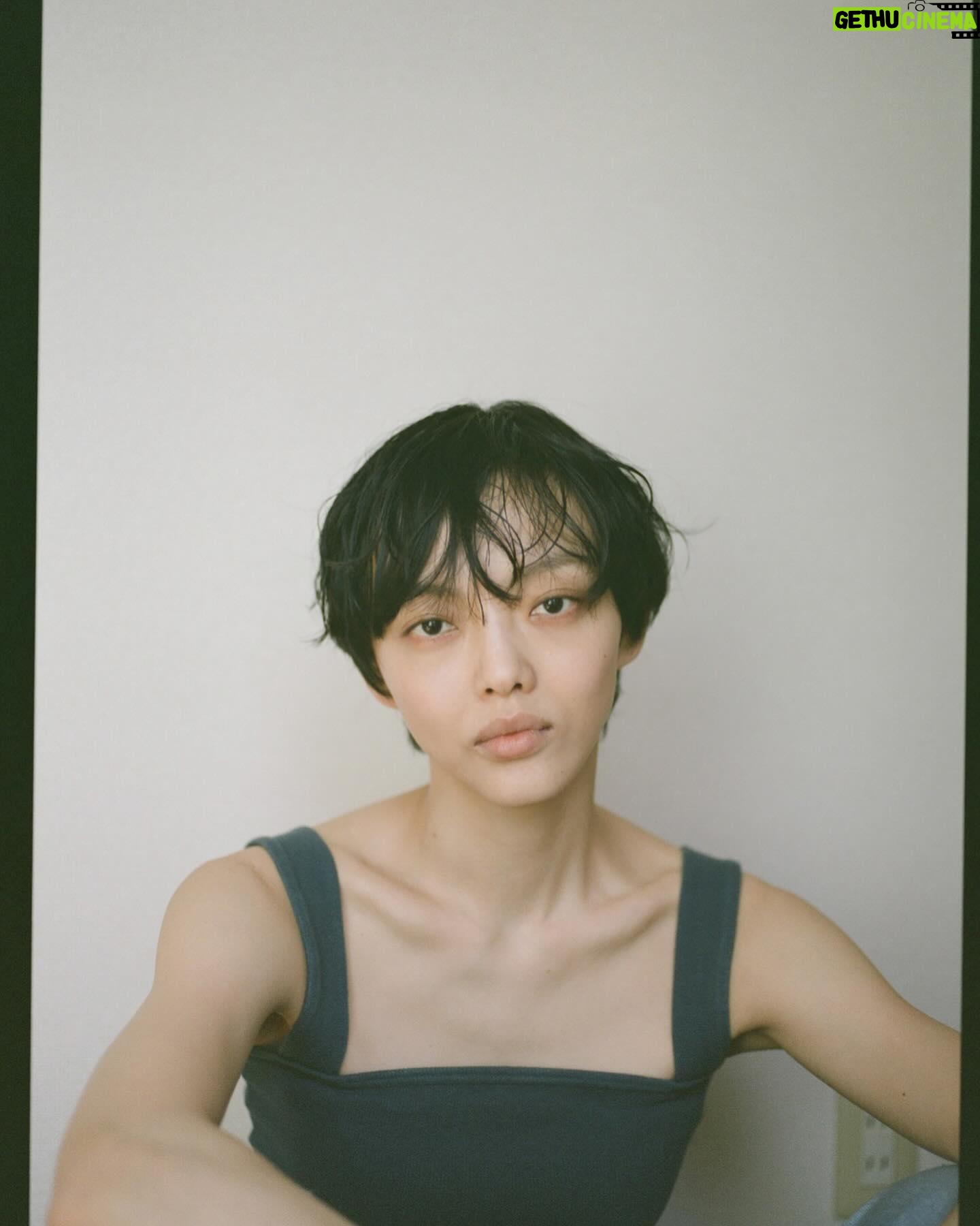 Rila Fukushima - 3 Likes - @ruikudo_ A year ago in June. I asked Rui to shoot my portraits at my place. I was bit nervous in front of the camera. Because I had taken a break for a while. I am glad she did this to me! Thank you Rui✨
一年前 2023年