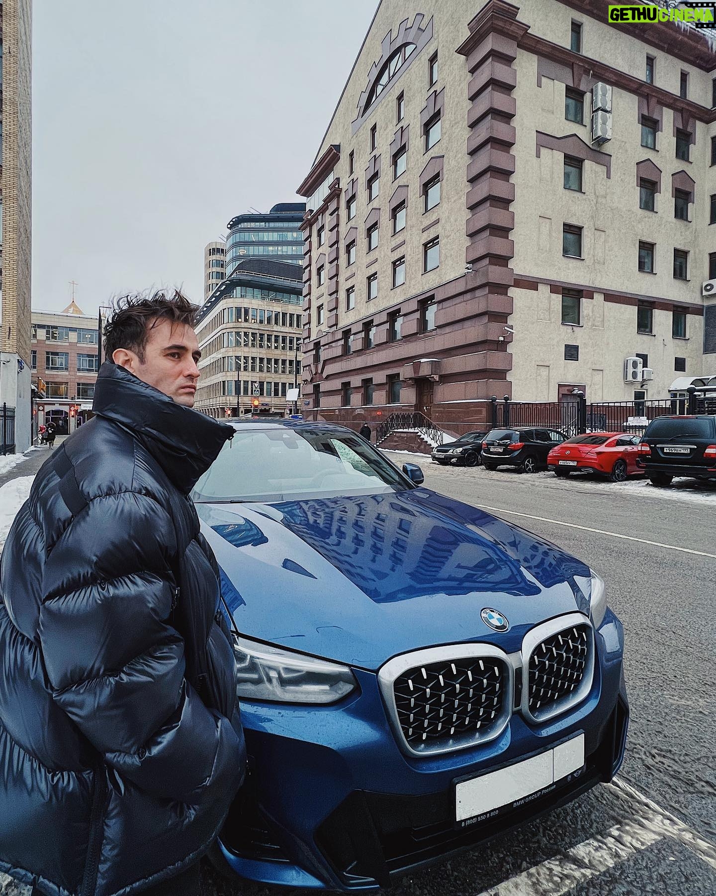 Rinal Mukhametov - 4.8K Likes - Синим решил разнообразить цветовую гамму серых будней..🟦 @bmwgroupru
