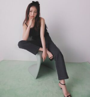 Rinka Kumada Instagram - コラボ商品、ウェブで完売している商品もお店に並び始めたよ🧸
ワンピはガルアワで紹介したから、他の洋服載せます🫶🏻
#りんか丈 もあるよ