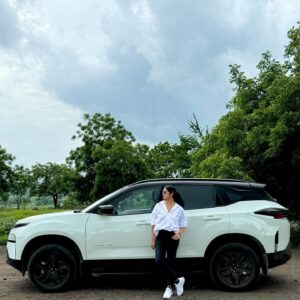 Rinku Rajguru Instagram - First are always special.❤️
It’s a Different feeling when you buy your own first car.🥹🧿
So, here’s my new love!🫶