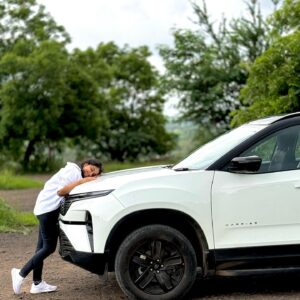 Rinku Rajguru Instagram - First are always special.❤️
It’s a Different feeling when you buy your own first car.🥹🧿
So, here’s my new love!🫶