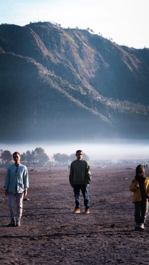 Rio Dewanto Instagram - Above the clouds ☁️
@plataran.bromo