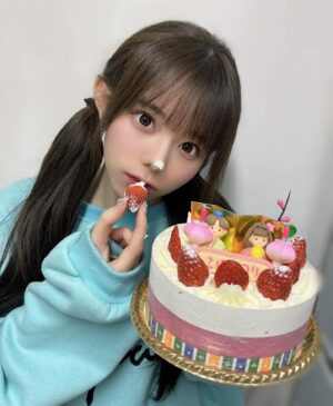 Rio Omori Instagram - ・
・
今日はひな祭り🎎🌸
こういう行事の日に実家にいるのは久しぶりかも🤭
・
・
#大森莉緒 #おーりお #おりおんず #ひな祭り #ケーキ #ツインテール #ınstagood #instapic #good #instaphoto #패션 #코디 #오늘의코디 #오늘의패션 #전신샷 #코디스타그램 #옷 #좋아요 #케이크