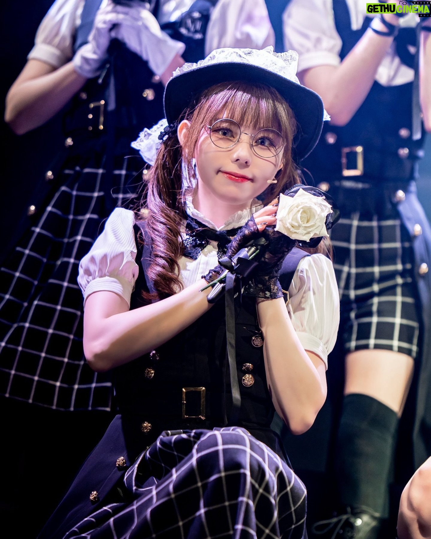 Rio Omori - 3.9K Likes - ・
・
#x純文学少女歌劇団
File No.0002
『パラノイドには騙されない』
沢山の方に支えられ、無事に全公演が終了いたしました😌🥀
ご来場、ご視聴、本当にありがとうございました!!
皆さんと充実した時間を過ごせて、とても幸せでした🌱
素敵なお写真たくさんありがとうございます📸
・
・
#栗捨アガサ/ #大森莉緒