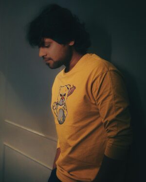 Rio Raj Instagram - ‘In the blur, find your story’’

Photo kara bro : @jagan_93 

#blur #bluronpurpose #rioraj