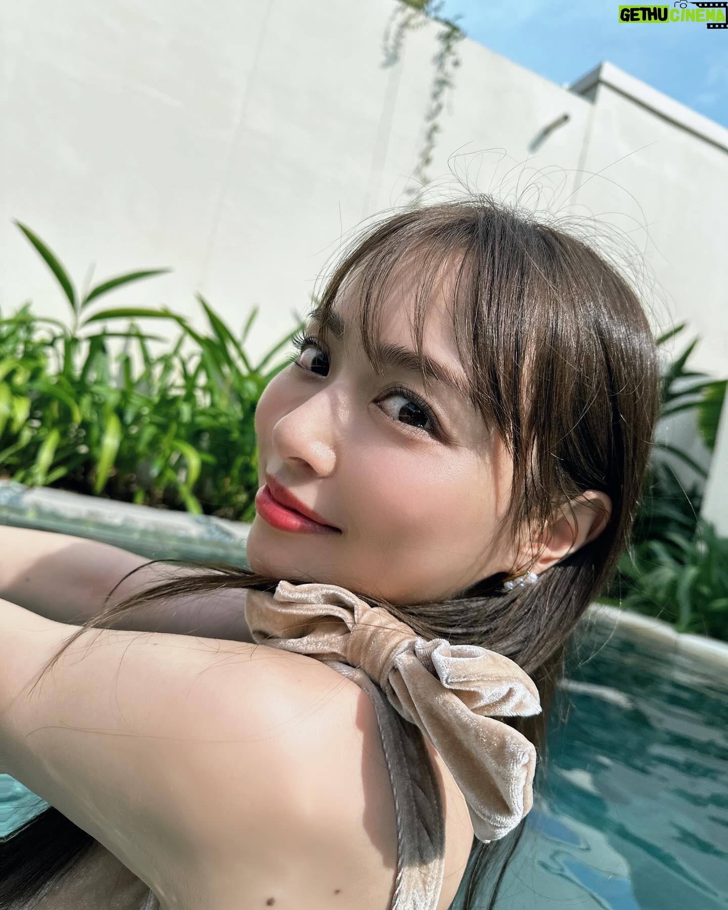 Rio Uchida - 43.5K Likes - いえい🫣🦋
撮影の合間にプールで夏休み気分🏝️
#りおりなの旅 #リナティキー