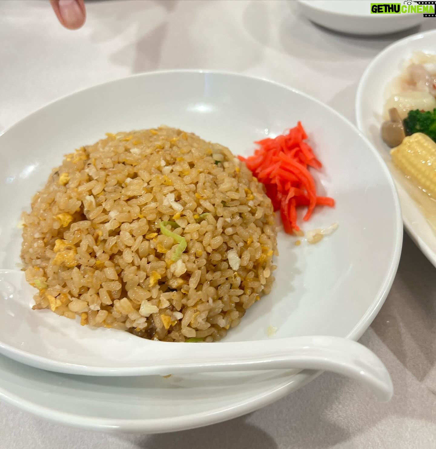 Rio Uchida - 39.2K Likes - ずっと行きたかった名古屋の中華屋さん
味仙で台湾ラーメン食べてきた!
みんなでシェアしたから0〜4辛を食べ比べ。
わたしショボすぎて普通の辛さで火を吹いて🔥
結局0辛のアメリカンを食べましたw
みんなは辛いのイケるーーーーー?
#味仙
#青菜炒め5秒で出てきた
#小袋とアサリ美味しすぎ
#手羽先辛すぎ
#全部うますぎ問題