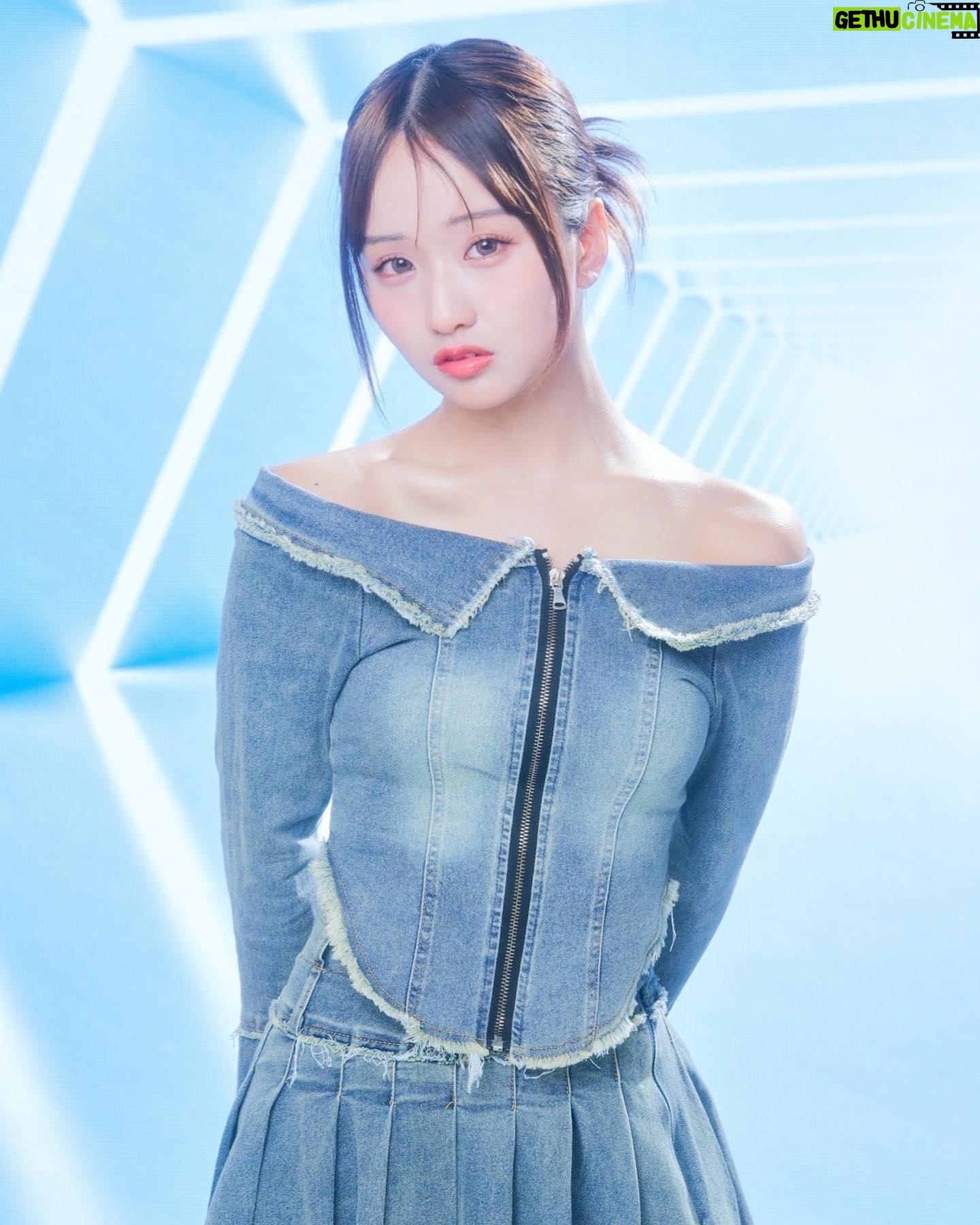 Ririka Moriwaki - 3 Likes - 作品撮りのモデルをさせていただきました📷🍒
韓国っぽいメイクとヘアでしたことなかったから新鮮で楽しかった〜💓💓
ありがとうございました!☺️
💄make 【@rina_sincive 】
💇♀️hair 【@coconut_5572 】
📷camera 【@s.kiyoshi.m 】
🎁studio 【@ilgop_studio 】