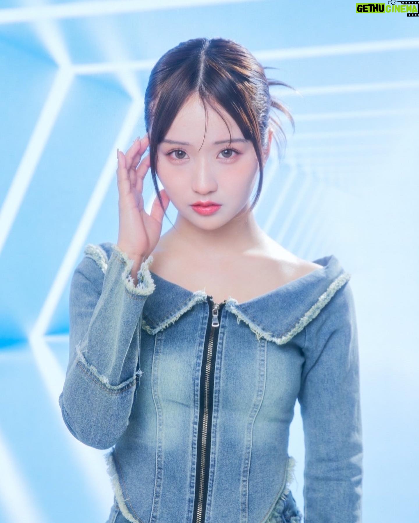 Ririka Moriwaki - 3 Likes - 作品撮りのモデルをさせていただきました📷🍒
韓国っぽいメイクとヘアでしたことなかったから新鮮で楽しかった〜💓💓
ありがとうございました!☺️
💄make 【@rina_sincive 】
💇♀️hair 【@coconut_5572 】
📷camera 【@s.kiyoshi.m 】
🎁studio 【@ilgop_studio 】