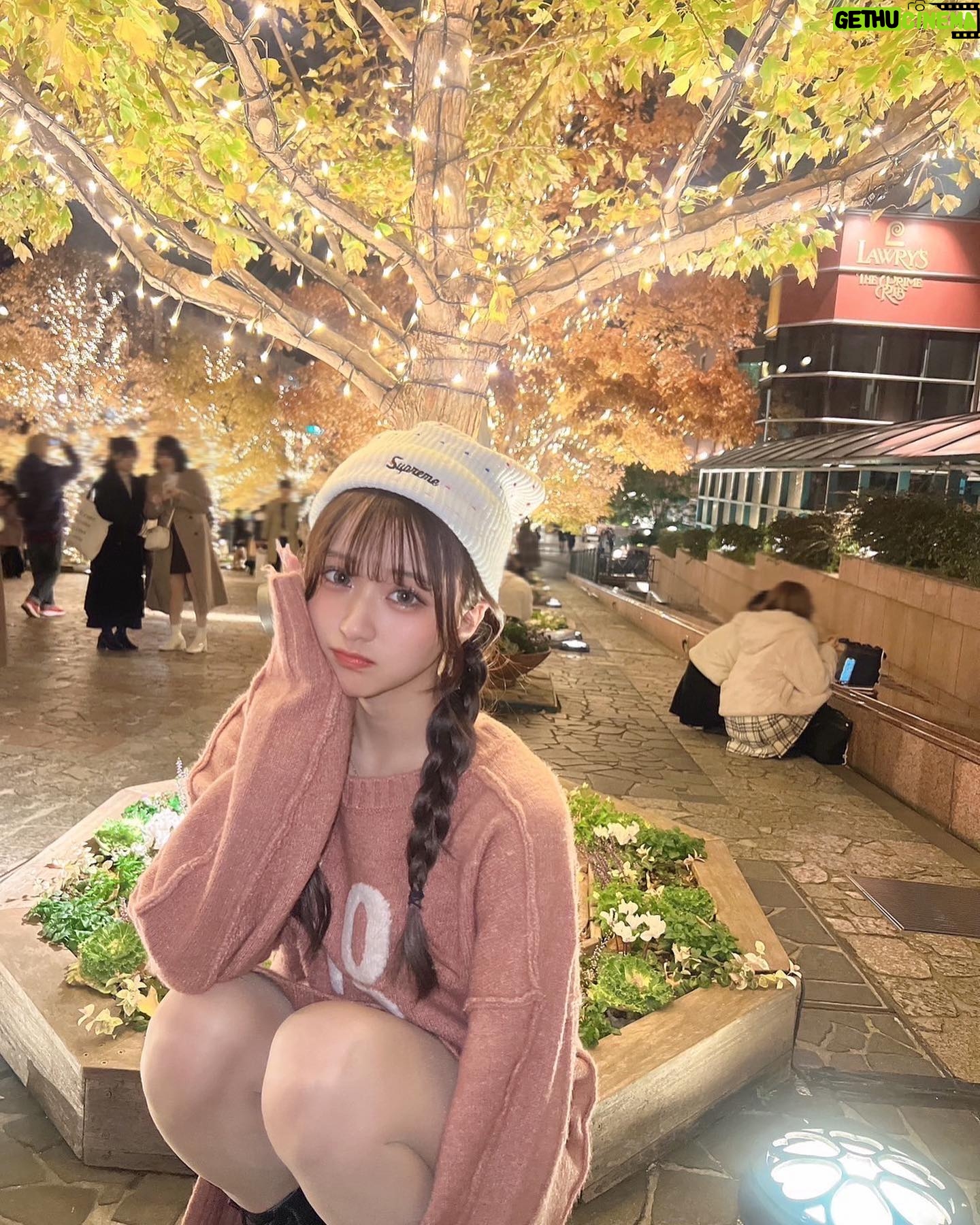Ririka Moriwaki - 5.7K Likes - クリスマスシーズンがいちばんすき🎄🤍
みんなどのシーズンが好き???
.
.
.
.
.
.
.
美容でい!📆
いつもお世話になってる @dr.dowaki さんに @ginzatacstaff で肩ボトックスやっていただきました!!
肩こりがひどくて何もしてなくても痛い、みたいなことが結構あったのですが、嘘みたいになくなったので2回目🥹💓
今回もありがとうございました!
@haku_whitening さんで初のホワイトニングに行ってきました!医療のホワイトニングで効果かんじやすいみたいでこれから通うので、またご報告するねー!楽しみ!
#ホワイトニング #pr