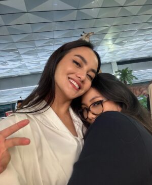 Ririn Ekawati Instagram - ❤️🤗🤍