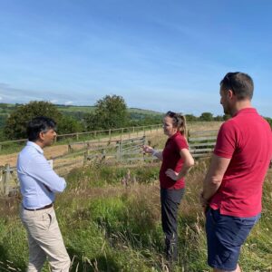 Rishi Sunak Instagram - Glorious day in North Yorkshire. 

First I met the up and coming trainer Gemma Tutty at her North York Moors yard and gallops 🐎 

Then on to the Year 6 leavers at Bainbridge, Askrigg and West Burton Schools. It was a big day for them as they said farewell before moving on to secondary school.

Nothing beats a busy constituency day in the sun - keep it coming!