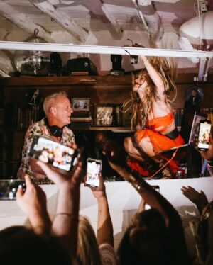 Rita Ora Instagram - Surprised @officialfatboyslim and sang Praising You at @pikesibiza last night!! Pretty iconic if you ask me 💃🎉

📸 @daisydenham