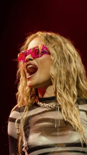 Rita Ora Instagram - Reliving Lithuania, you were SO amazing 🇱🇹💕 I literally had the best time EVER with 50,000 incredible fans! I loved dancing with you all in the rain, and to hear people travelled from all over just to be there- so truly special!! 🥹 Ačiū 💖

 🎥 @firmativemedia