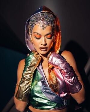 Rita Ora Instagram - PRIDE. AND THAT’S ALL. 🏳️‍🌈❤️🙌🥰 📸 by my love @tiziano.raw hair and make up by my girl @lisalaudat1 family made a pride special set for me @pippa.atkinson A girl Gota dream to be a show girl once or twice in her life!