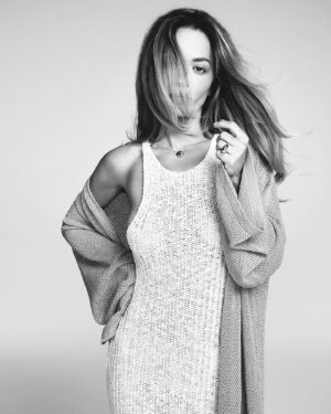Rita Ora Instagram - “Fashion is more than just clothes, it’s an art. I love how it makes people feel and I’m passionate about how it makes me dream. That’s why my collaboration with @primark is so amazing. I think a lot of people were surprised because the brand had never done anything like this with anyone before, nor had I done something like this with a brand like Primark. And I loved working with them because as a child I used to wear it a lot. In my collection I wanted to create something trendy and sophisticated, but also affordable”, says @ritaora, as seen on this digital cover. 
 
“La moda es más que solo ropa, es un arte. Me encanta cómo hace sentir a la gente y me apasiona cómo me hace soñar. Por eso, mi colaboración con @primark al principio fue asombrosa. Creo que mucha gente se sorprendió porque la marca nunca antes había hecho algo así con nadie, ni yo había hecho algo así con una empresa como Primark. Y me encantó trabajar con ellos porque de niña lo llevaba mucho. En mi colección quería crear algo a la última y sofisticado, pero asequible”, nos cuenta @ritaora, protagonista de nuestra última portada digital (descubre más en el link de la bio ✨). 
En: @marieclaire_es 
Por: @magdalenafraj
Fotos: @felixvaliente
Estilismo: @sandraescrina
Maquillaje: @sofiatilbury 
Pelo: @rio_hair 
Producción: @victoria_ecorocks