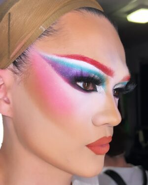 River Medway Instagram - the face vs the face chart
absolutely love doing this ariel beat every night for @unfortunatemusical! 
last night was out 100th performance and since being on tour to bigger venues this face has definitely evolved from when we were in a little theatre in London 😅

SKIN
@collectioncosmetics_uk Power Grip Primer 
@kryolanofficial TV Paint stick (shade ELO, TV White for highlights, eye base and cut crease), Setting Powder, Fixing Spray 
@makeuprevolution Cream Bronzer, Superdewy Liquid Blush (You Had Me at First Blush)
@aleibeauty Beauty Blender, SkinTone 2 pigment
@maccosmetics Studio Fix Powder
@ciatelondon Brazilian Glow Bronzing Powder

EYES
@collectioncosmetics_uk Freezing Brow Glue, Stare Glitter Eyeliner (ready for anything) 
@beautybaycom Eyeshadow Palette
@rabanne Pure Metal Dust
@maccosmetics Khol Pencil Liner
@nyxcosmetics_uk Epic Ink Liner
@madebymitchell Blursh in Drip Drip 
@glamgetteruk Lashes   @ardellbeauty_uk Lashes (stacked together)

LIPS
@aleibeauty Brandy Pencil Lipliner, Nude Matte Liquid Lipstick
@maccosmetics Mahogany Lip Liner Pencil, Powder Kiss Liquid Lip Colour (Mull it Over)
@nyxcosmetics_uk Fat Oil Lip