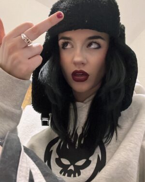 Rizha Instagram - esta noche sale HUMO y no me queda zazaaaa
